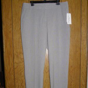 ATELIER LUXE BOUTIQUE Gray Stretch Pants NWT